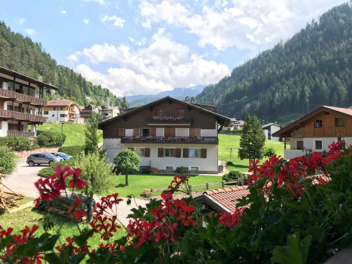 Apartments Vaiolet Santa Cristina Val Gardena Exteriör bild